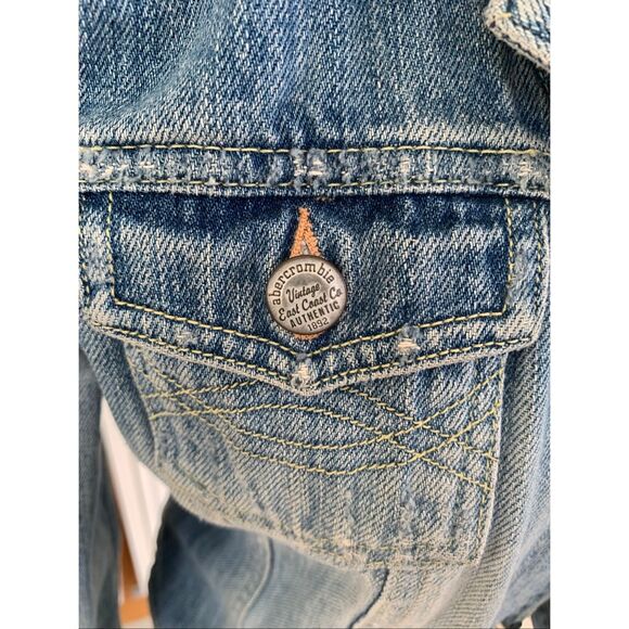 Abercrombie & Fitch Vintage Denim Long Sleeved Slim Button Up Jacket - Picture 7 of 10